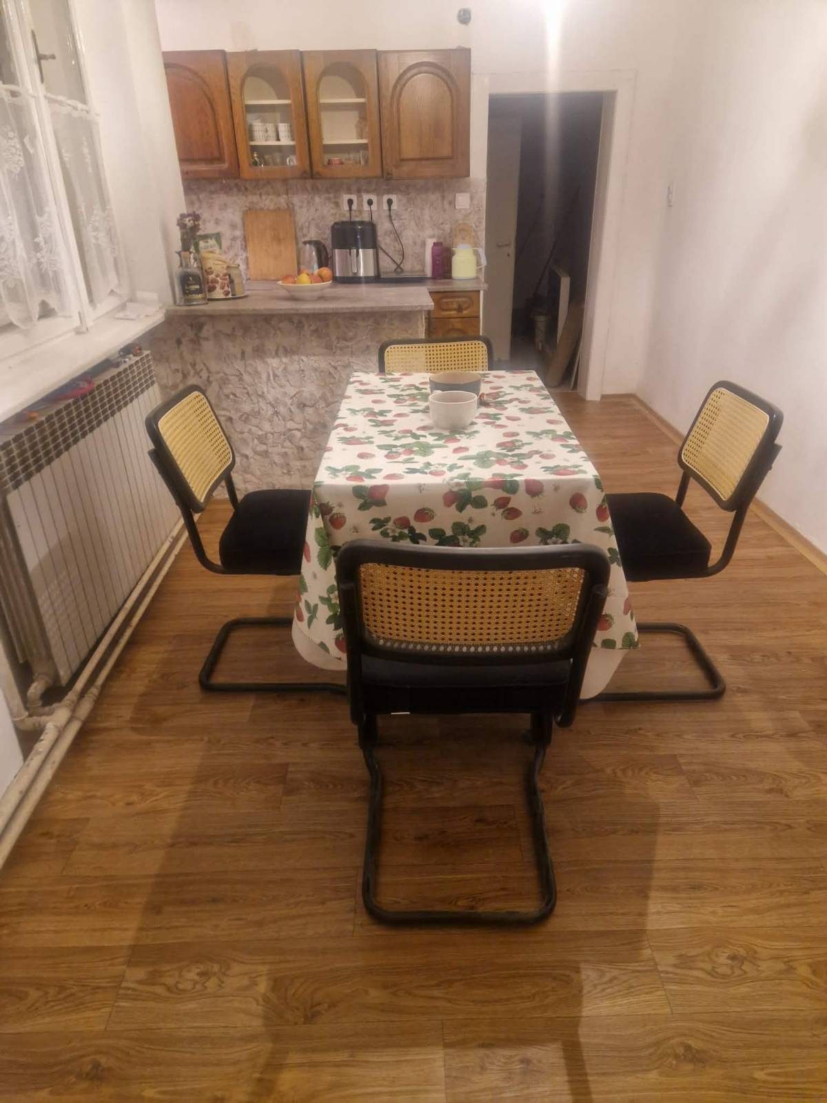 Nábytek k prodeji v Batině – Fotka 1